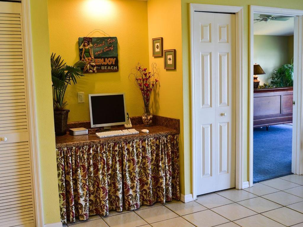 Gulf Retreat 2: Magnificent Water Views, Steps To Beach, None Cleaner, None Nicer! Clearwater Beach Exterior foto